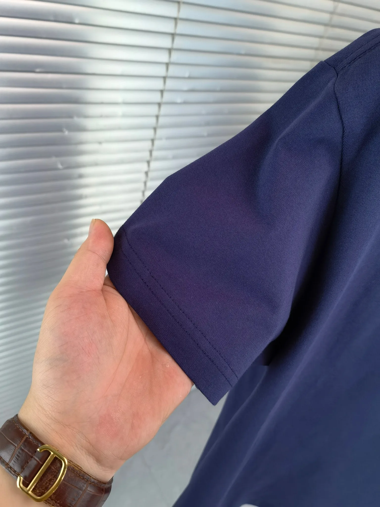 P180 🌸🌸🌸 Ralph Lauren Polo (available all year round) short-sleeved T-shirt 280g, couples style, same style for men and women. Made of imported custom dyed fabric, fashionable yet luxurious. The quality is unquestionable. The upper body effect is great💂🏿 The single product is very unique. Color: Picture color Size: M ~ 2xL